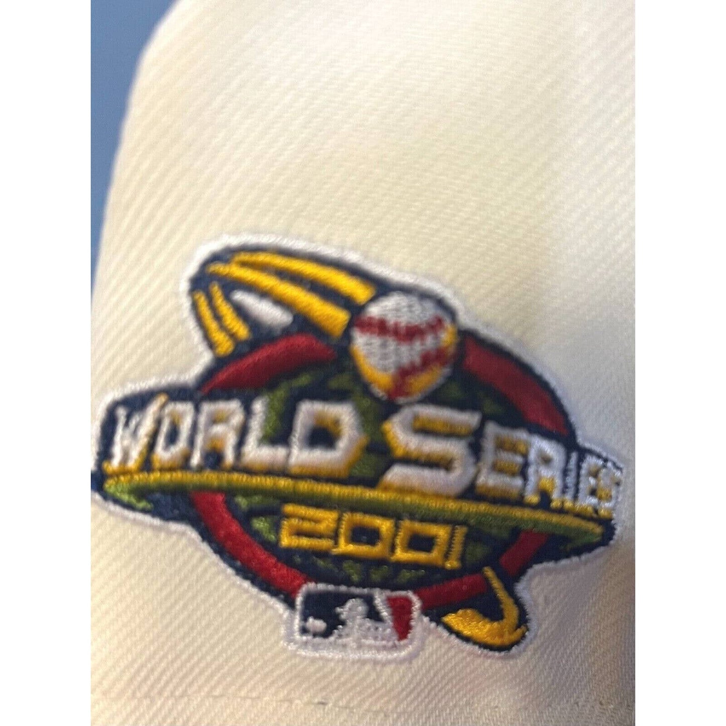 Men’s ARIZONA DIAMONDBACKS 2000 CHROME CREAM Era 59FIFTY Fitted Hat Cap