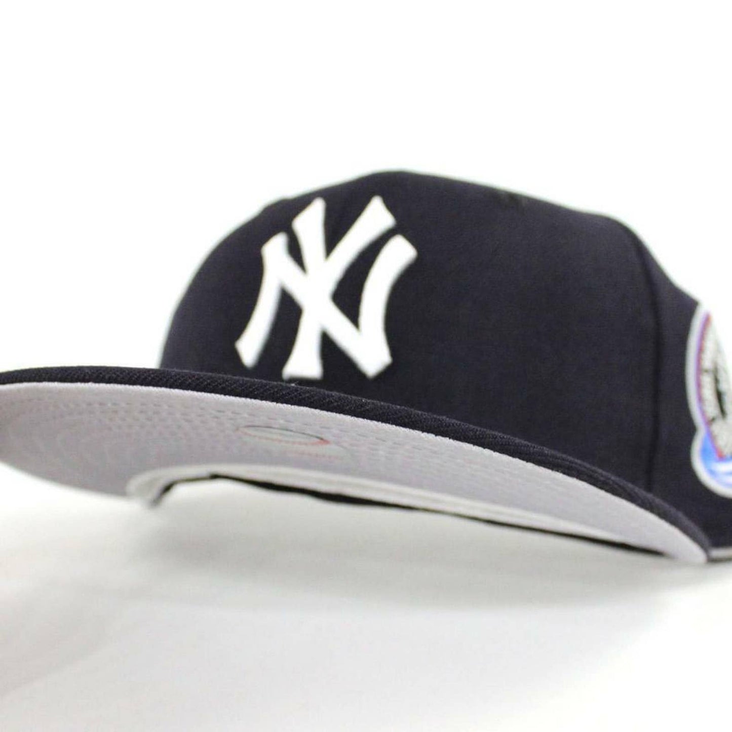 New Era New York Yankees 5950 Fitted Hat 2000 Subway World Series Patch Grey